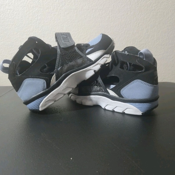 Vintage 2015 Nike Air Trainer Huarache Retro “Cool Blue” Men's 9.5 - Picture 1 of 3